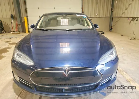 2015 Tesla Model S 85 z USA, uszkodzony, nr VIN 5YJSA1H11FFP73370
